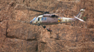 A search-and-rescue operation in the Judean Desert. Photo: Yossi Zamir/Flash 90